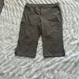 Eddie Bauer Capris